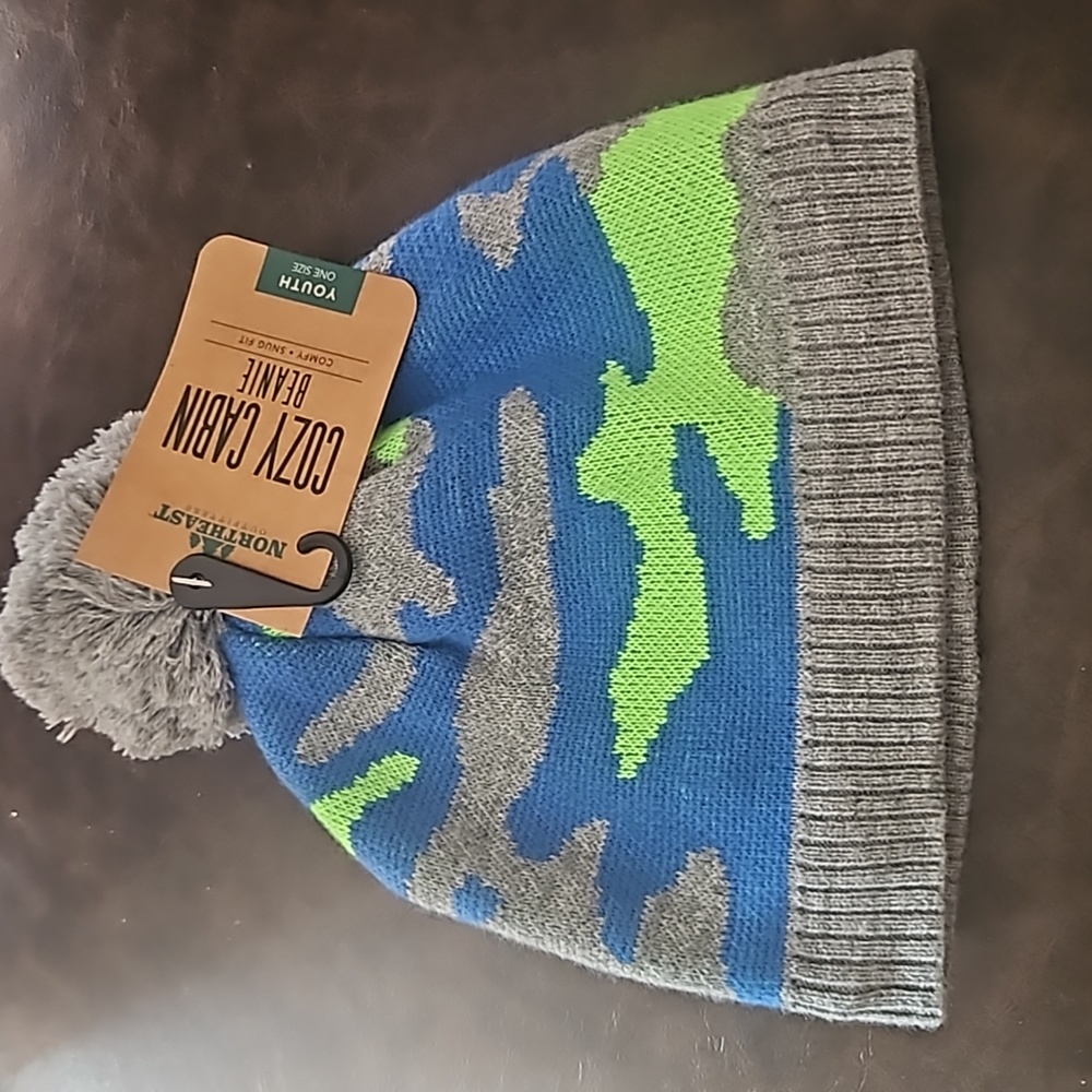 NORTHEAST OUTFITTERS COZY CABIN BEANIE: CAMO: NWT: YOUTH ONE SIZE